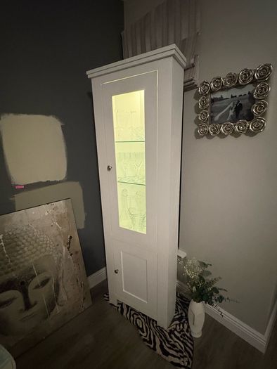 Corner Unit