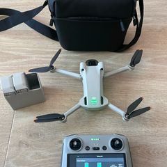 DJI Mini 3 Pro + DJI RC + Fly More Kit + Extras