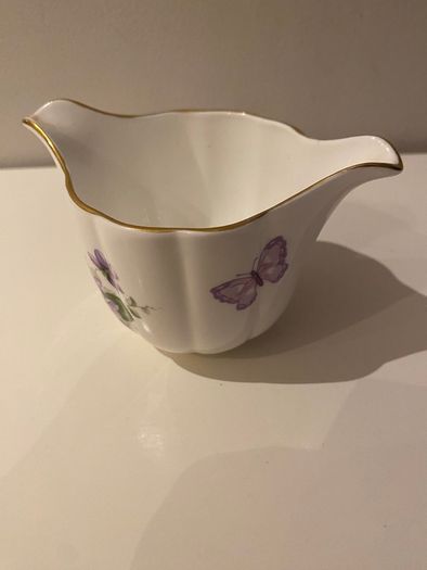 Reduced Aynsley wild violets dish