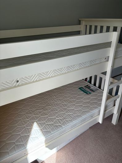 Single White Bunk beds
