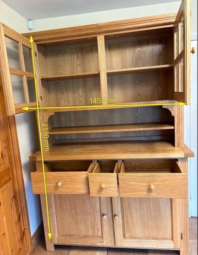 soild oak cabinet