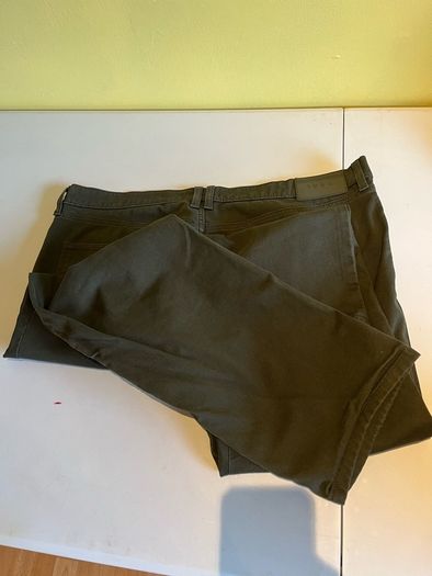 Mens Marks and Spenser. khaki Trousers/Jeans. 40x29. zip.