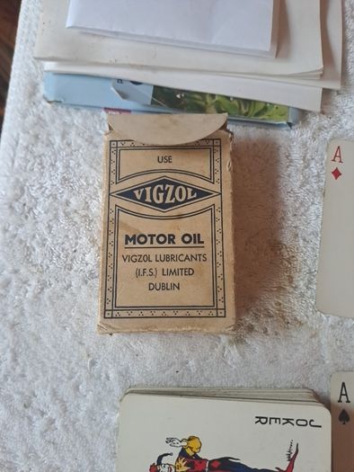 Vintage playing cards,VIGSOL Tractor Oil.