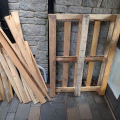 Free pallet and wood