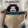 Mafalda crossbody bag with a quote in Spanish Image 3