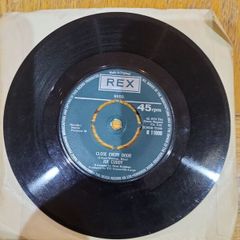 Joe Cuddy Close Every Door 7 inch Vinyl Single