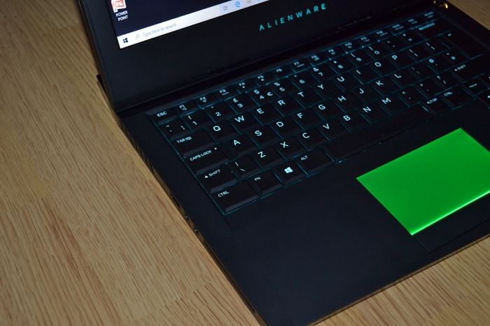 Dell Alienware 13 R3 Gaming Laptop GTX 1060