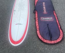 Surfboard 8ft. Excellent condition.