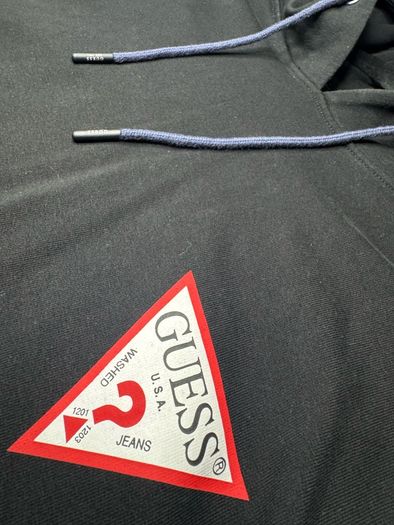 Guess Jumper