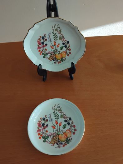 Set of Aynsely sommerset trinket  dishes