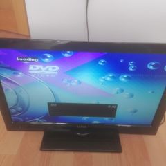 4 flat screen TV
