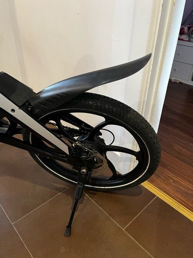 Falcon flo pedal assist folding e bike