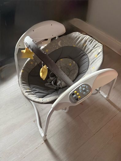 baby swing