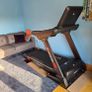 Professional treadmill Image 4