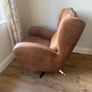 Fama leather swivel chair Image 3