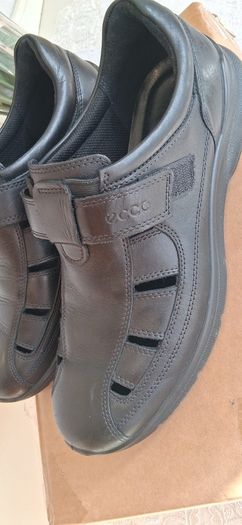 Mark Ecco Black