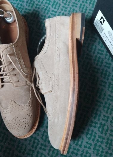 clarks suede brogues