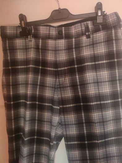 Brand new Men's Nike Golf Tour performance  Grey Dri-Fit trousers size M 32x32 Postage included
