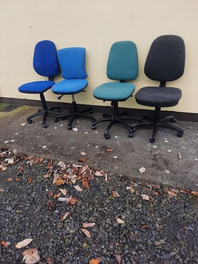 Office furniture clearance
