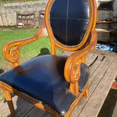 Regal Chair