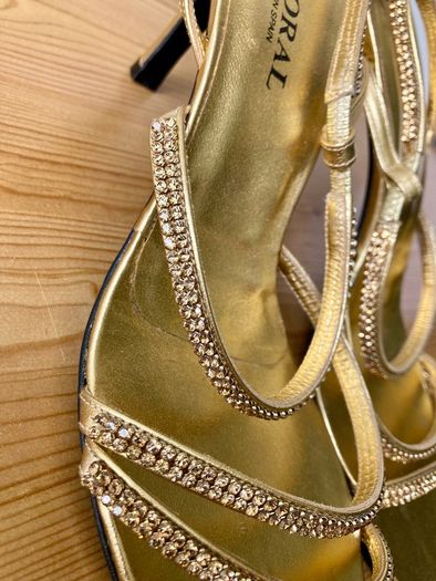 Special occasion gold heels uk 7