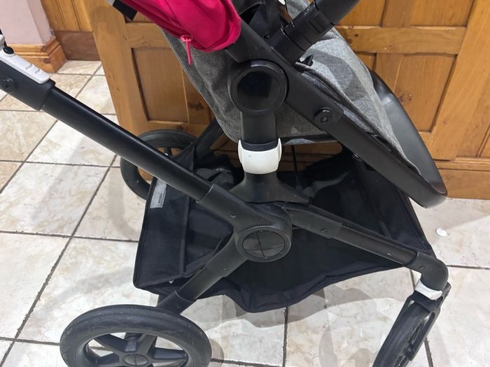 Bugaboo Fox 2 Pushchair  Excellent Condition | Full Set (Bassinet + Seat)