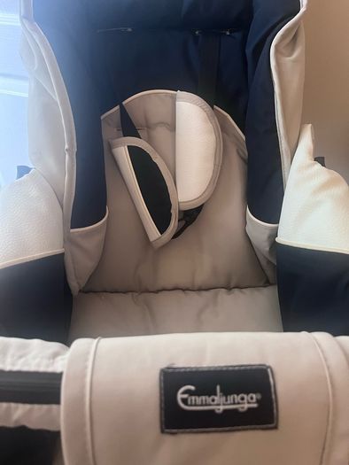 Emmaljunga Classic Pram