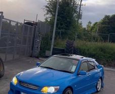 Lexus is200