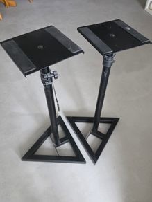 Speaker Stand
