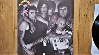Rose Tattoo.Assault & Battery.P-1981. Original Lp.Excell.cond.