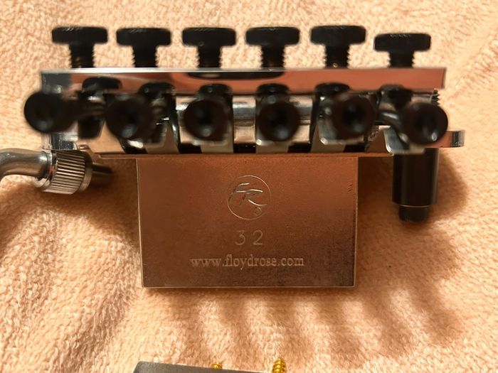 Floyd Rose 1000