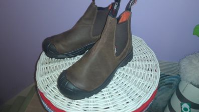 New Leather Steel toe safety boots