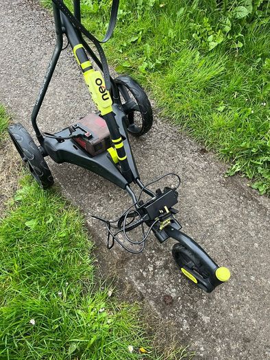 Golf trolley