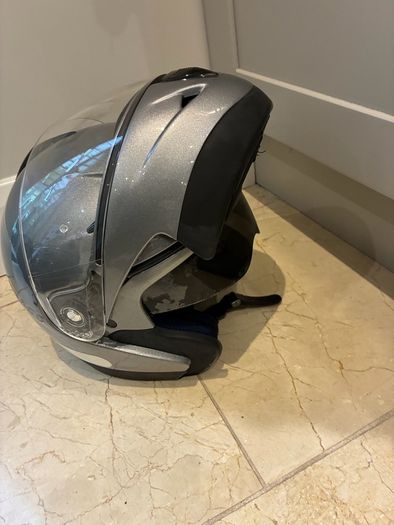 Airoh modular flip up helmet size XL