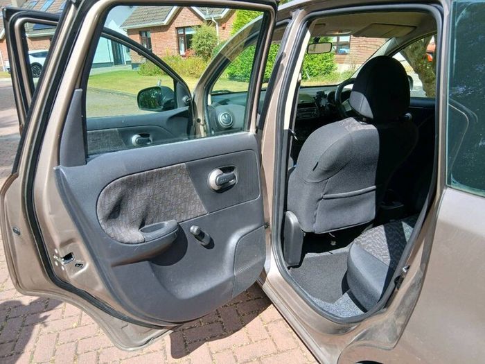 Nissan Note 1.4 L Petrol Manual