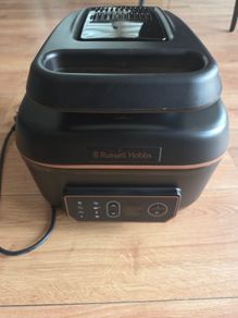 Russell Hobbs Satisfry Air & Grill Multi Cooker, Barely used, Great condition