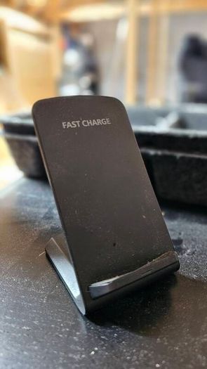 wireless phone charger