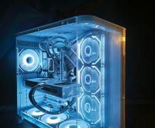 Rtx5070/ryzen 7500x3d/32gb Ddr5/1tb