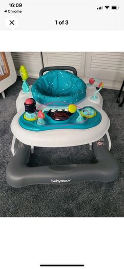 Babymoove walker/ New was 250 euro
