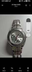 mrns heavy watch needs battery
