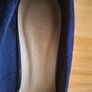 Shoes/M & S Court Shoe .. Size: 3.5 UK .. Colour: Navy Image 5
