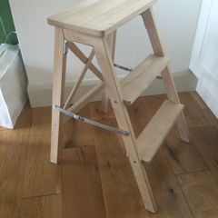 Step ladder