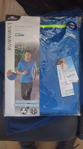 2  Mens Crane Running Tops Large