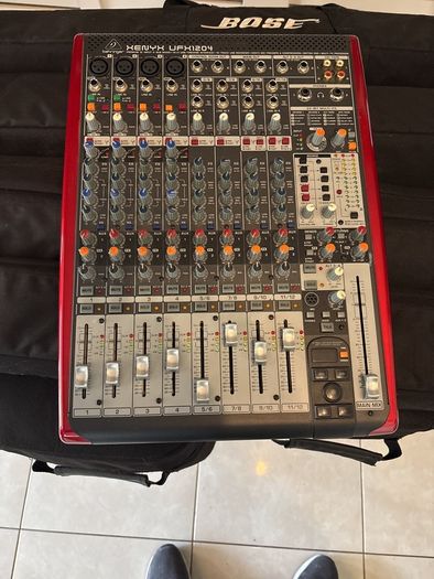 Bose L1 model 2