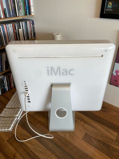 2004 iMac