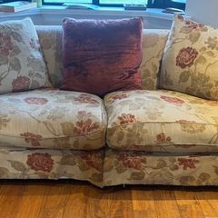 4 seater & 3 seater couch