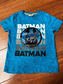 Batman T-shirt Age 4-5