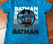 Batman T-shirt Age 4-5