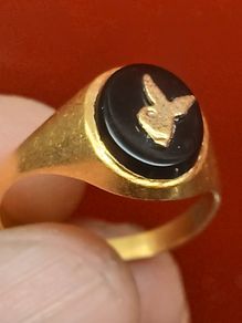 Solid gold ring