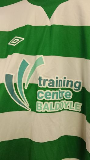 Baldoyle Official Umbro Football Jersey (Adult Medium) FREE POST
